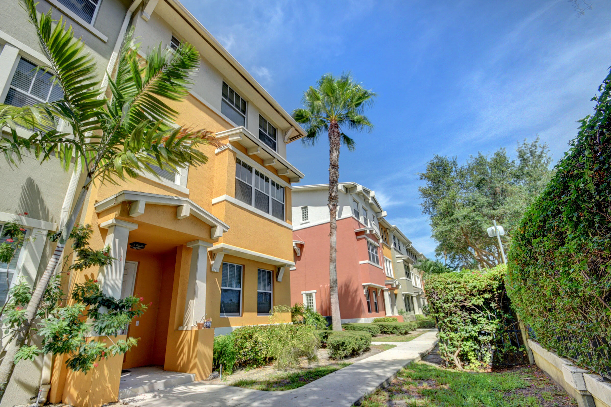 770 Millbrae Court 8, West Palm Beach Unit: 8