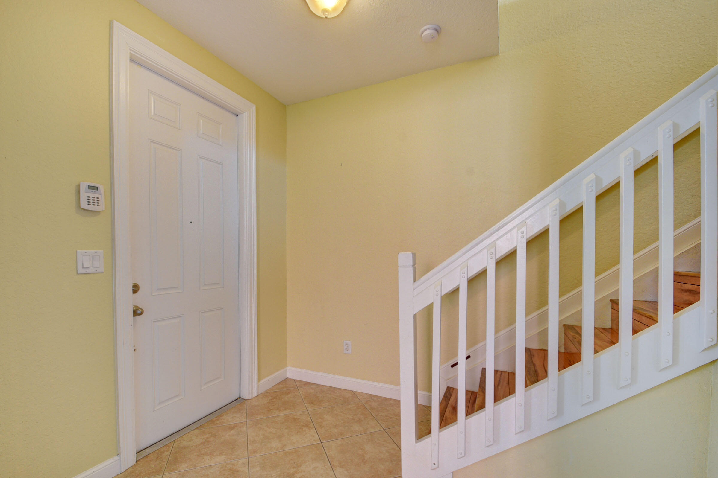 770 Millbrae Court 8, West Palm Beach Unit: 8