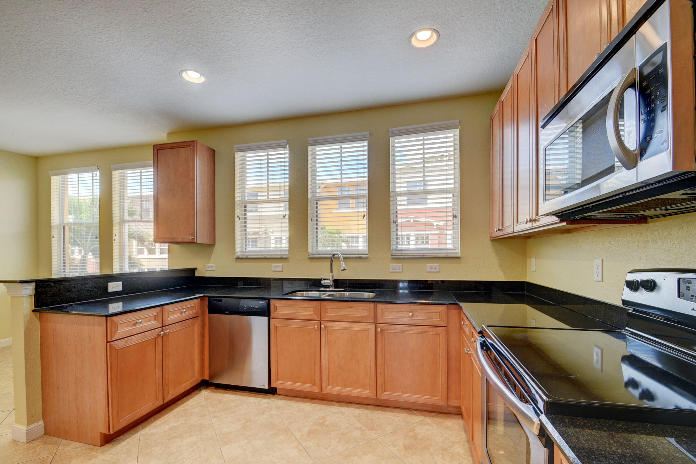 770 Millbrae Court 8, West Palm Beach Unit: 8
