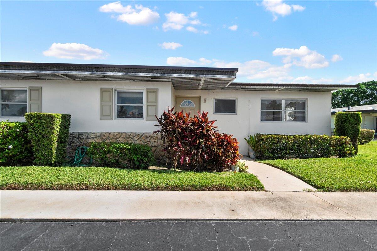 2804 Crosley Drive E Apt N, West Palm Beach Unit: Apt N