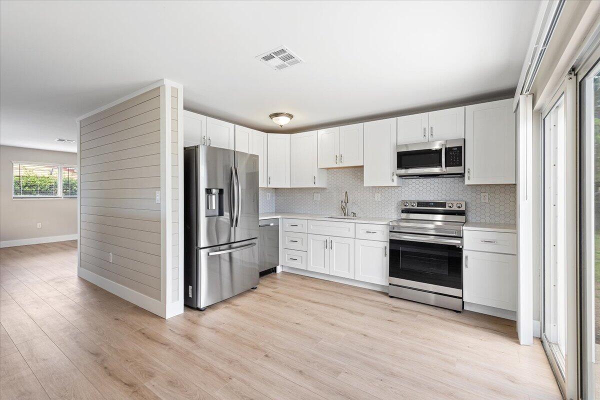 9265 Bloomfield Drive