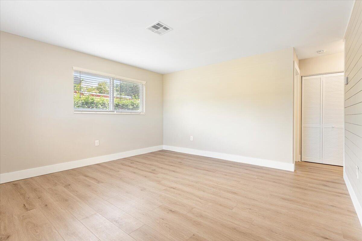 9265 Bloomfield Drive