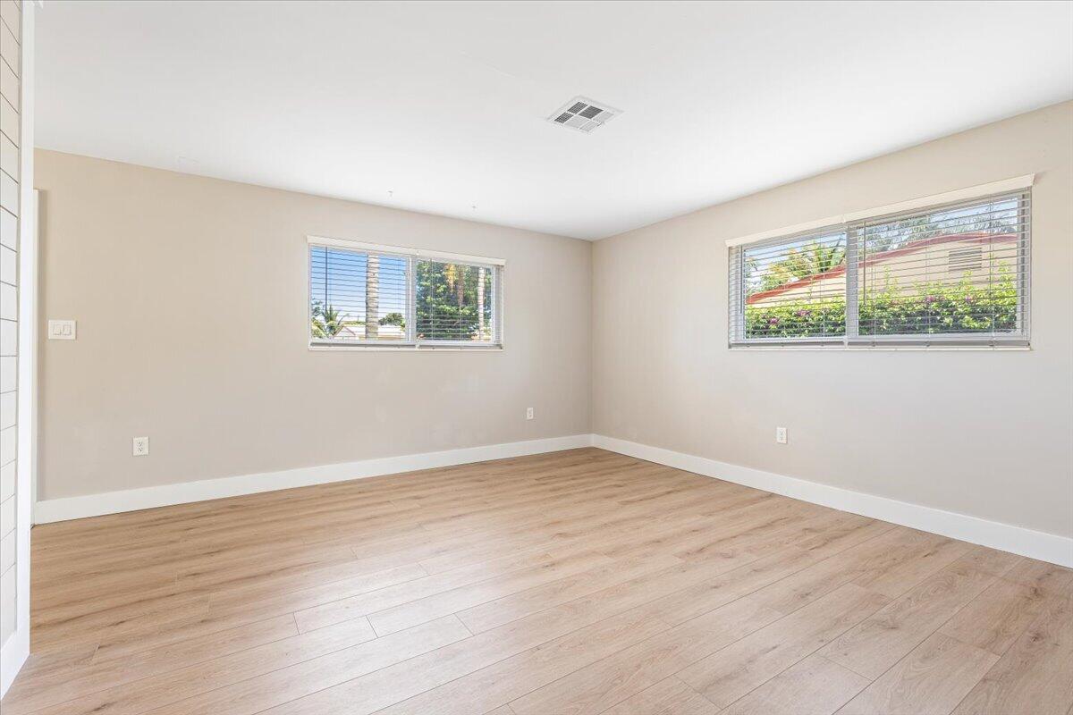 9265 Bloomfield Drive