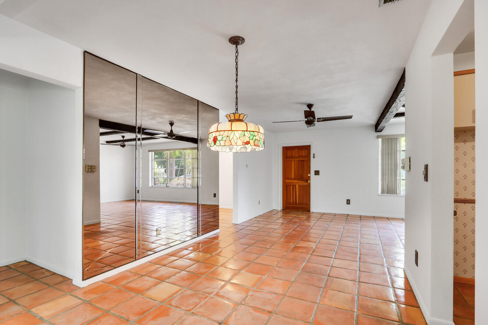 421 SE Edgewood Drive