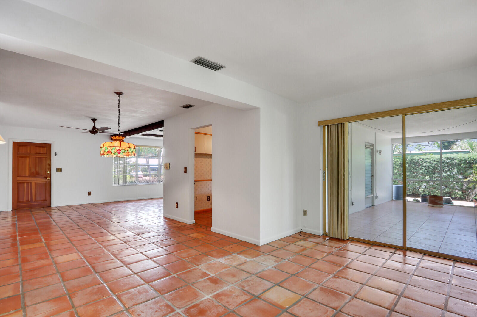 421 SE Edgewood Drive