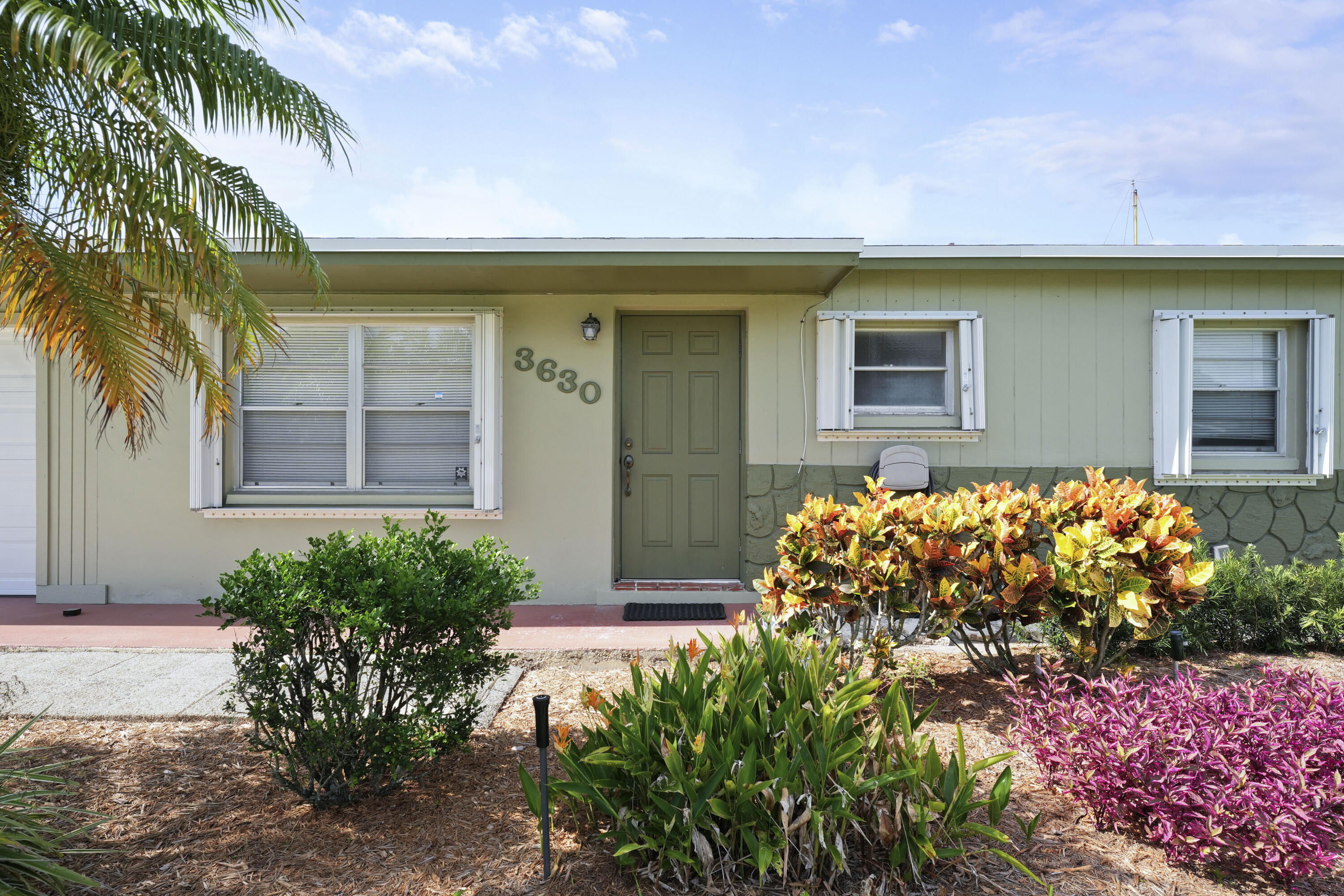 3630 Island Road