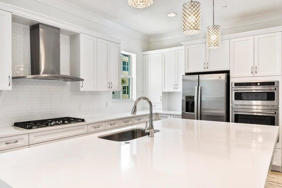 12544 Gross Pointe Drive