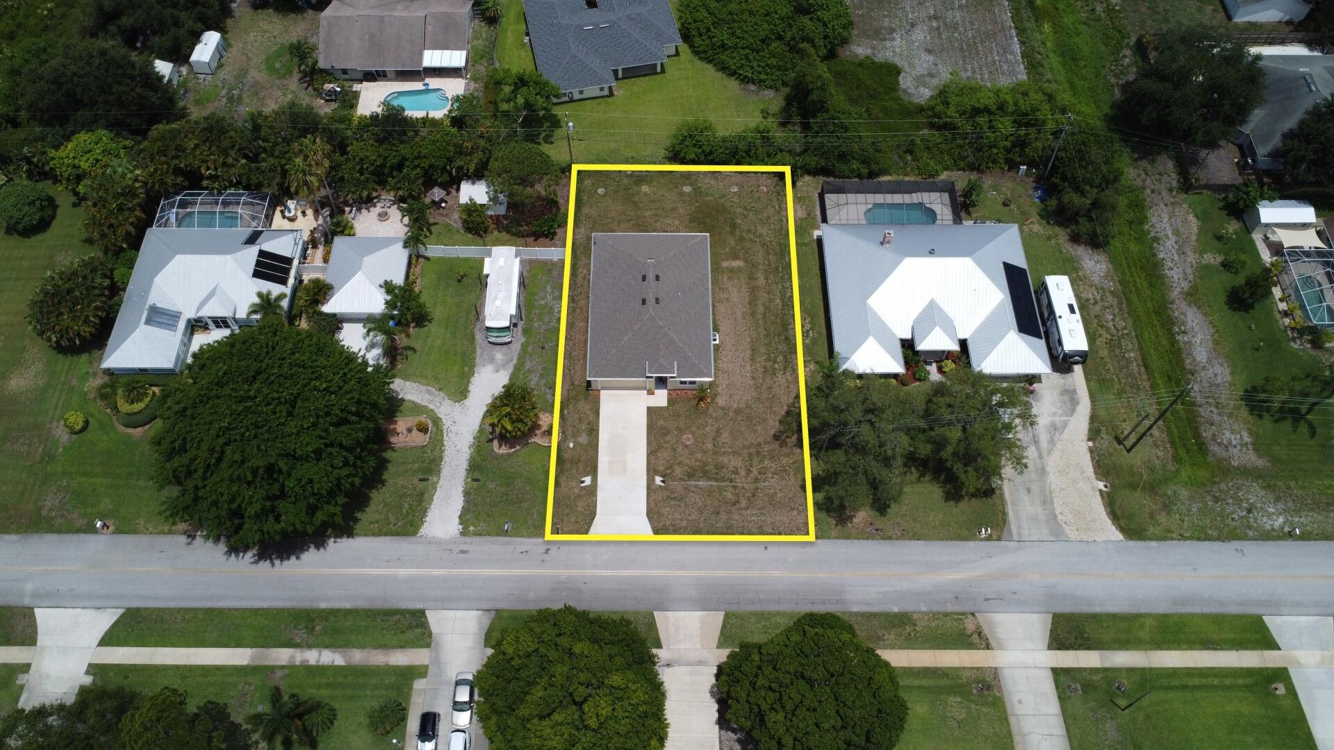 107 Pelican Island Place
