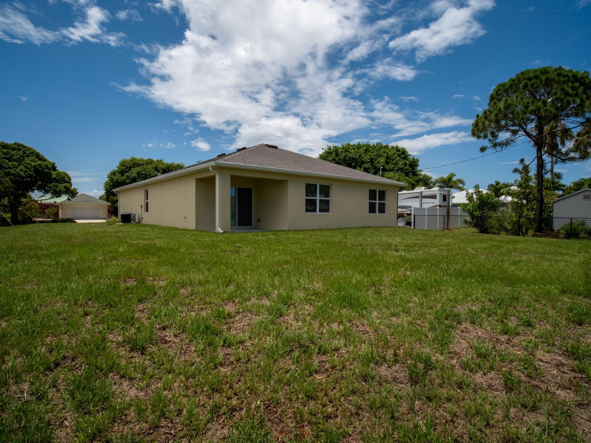 107 Pelican Island Place