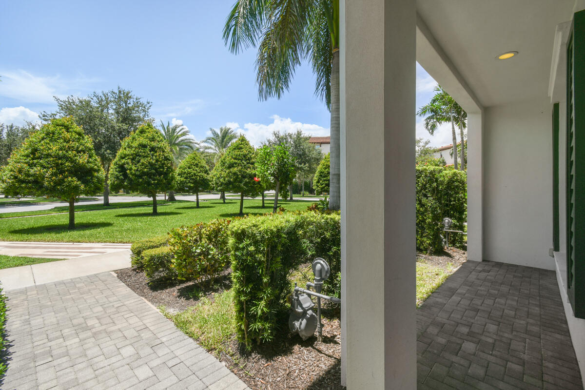 7089 Edison Place