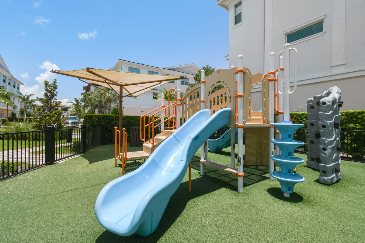 7089 Edison Place