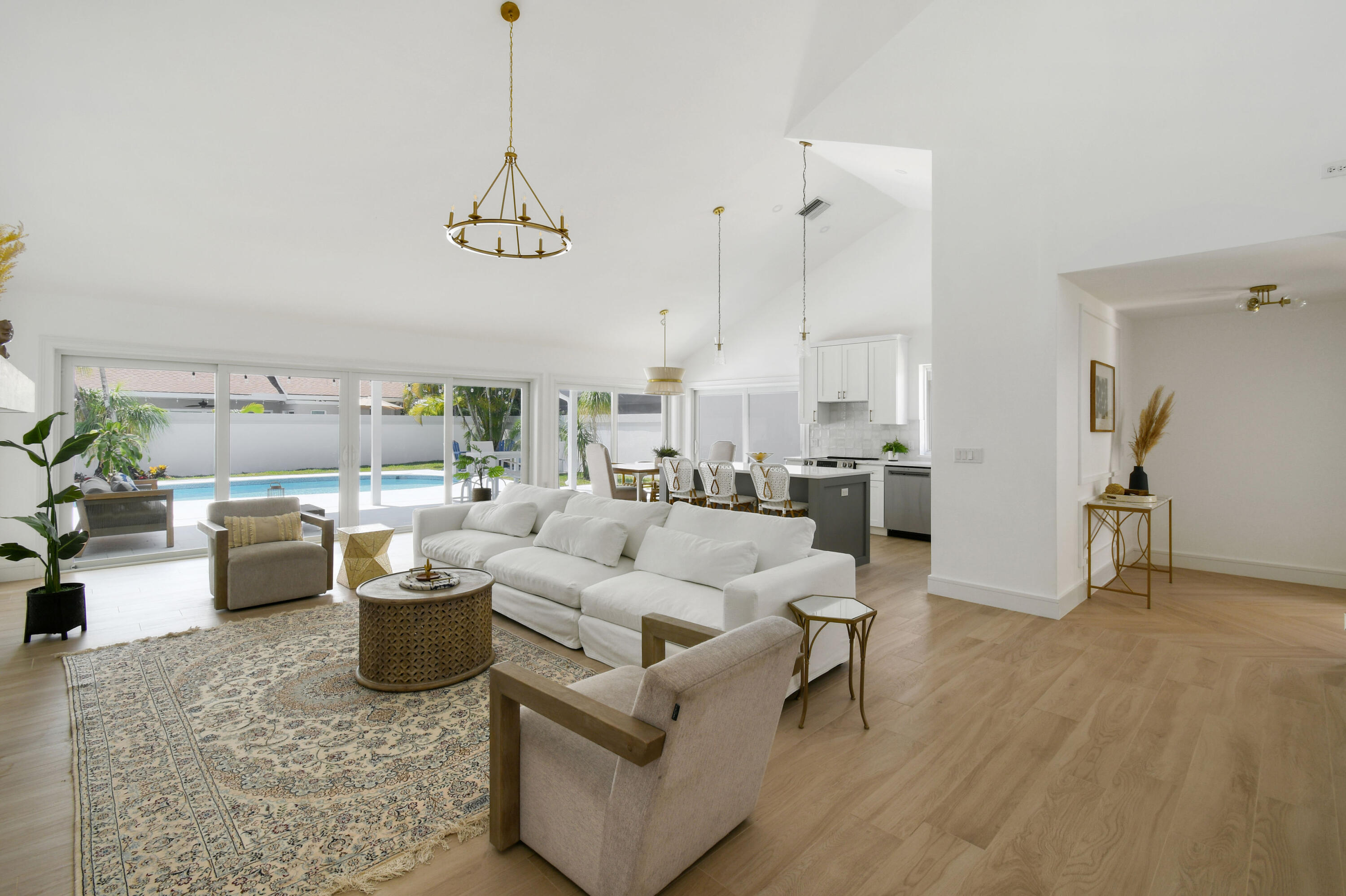 132 Cape Pointe Circle