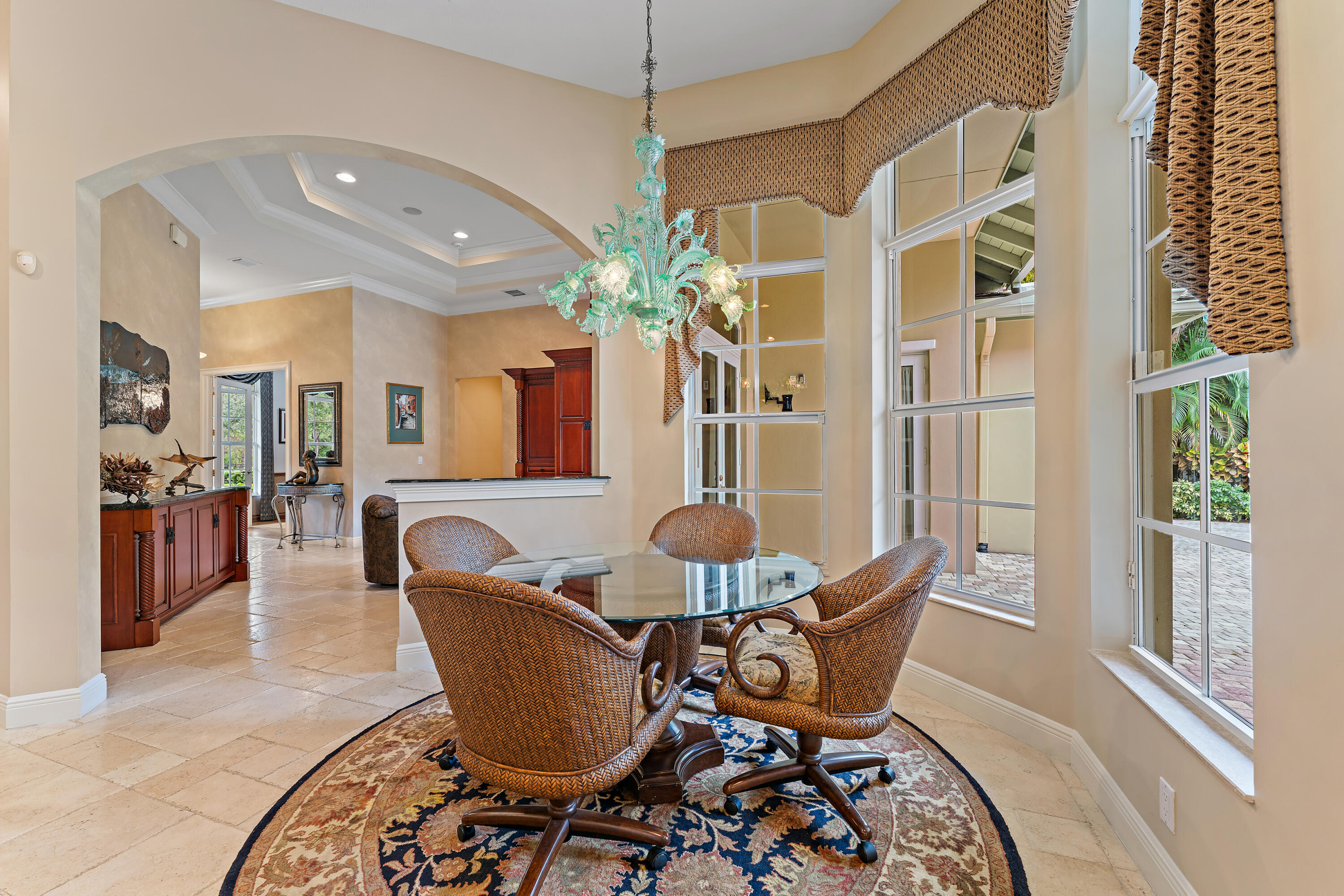 3334 Greenway Drive