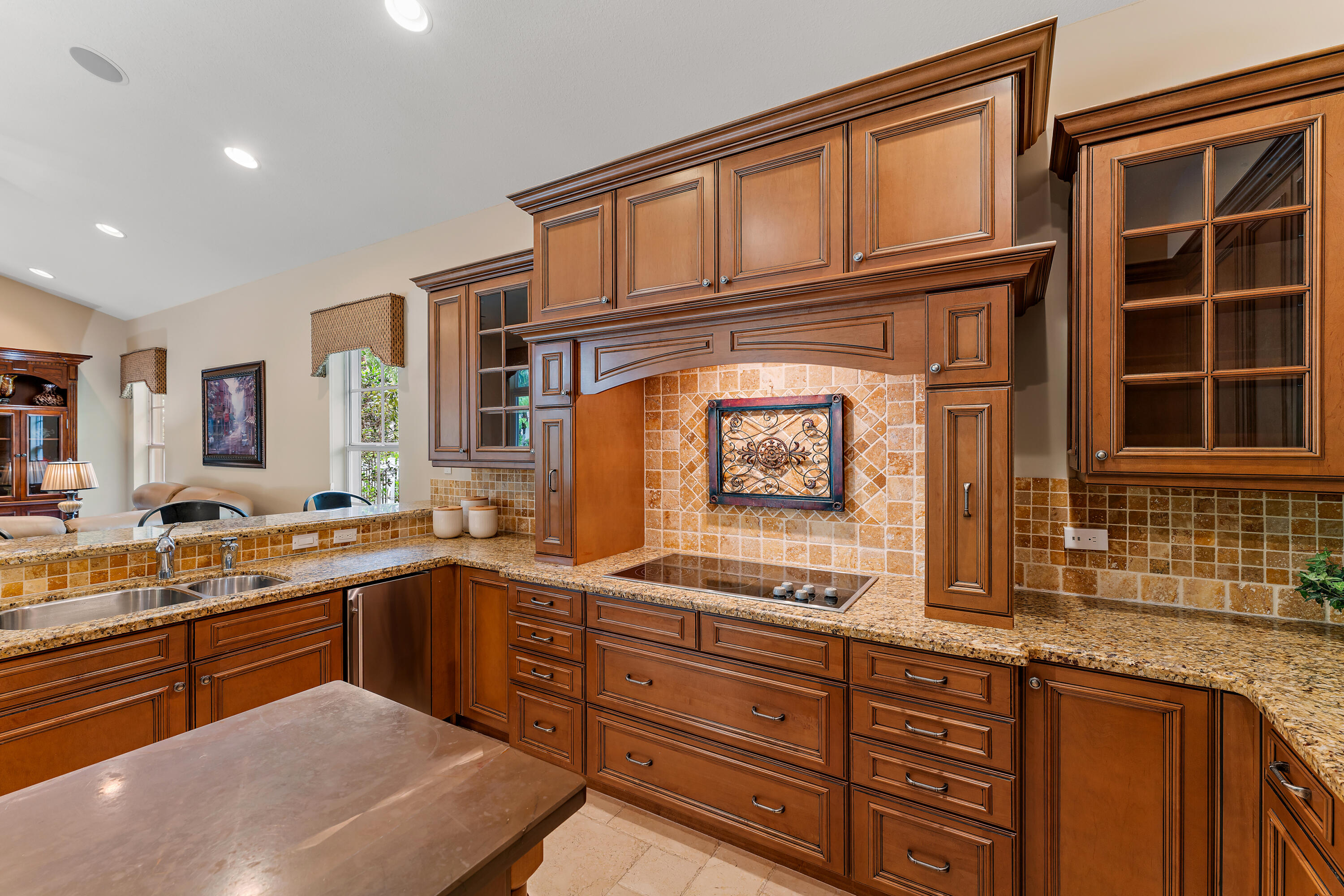 3334 Greenway Drive