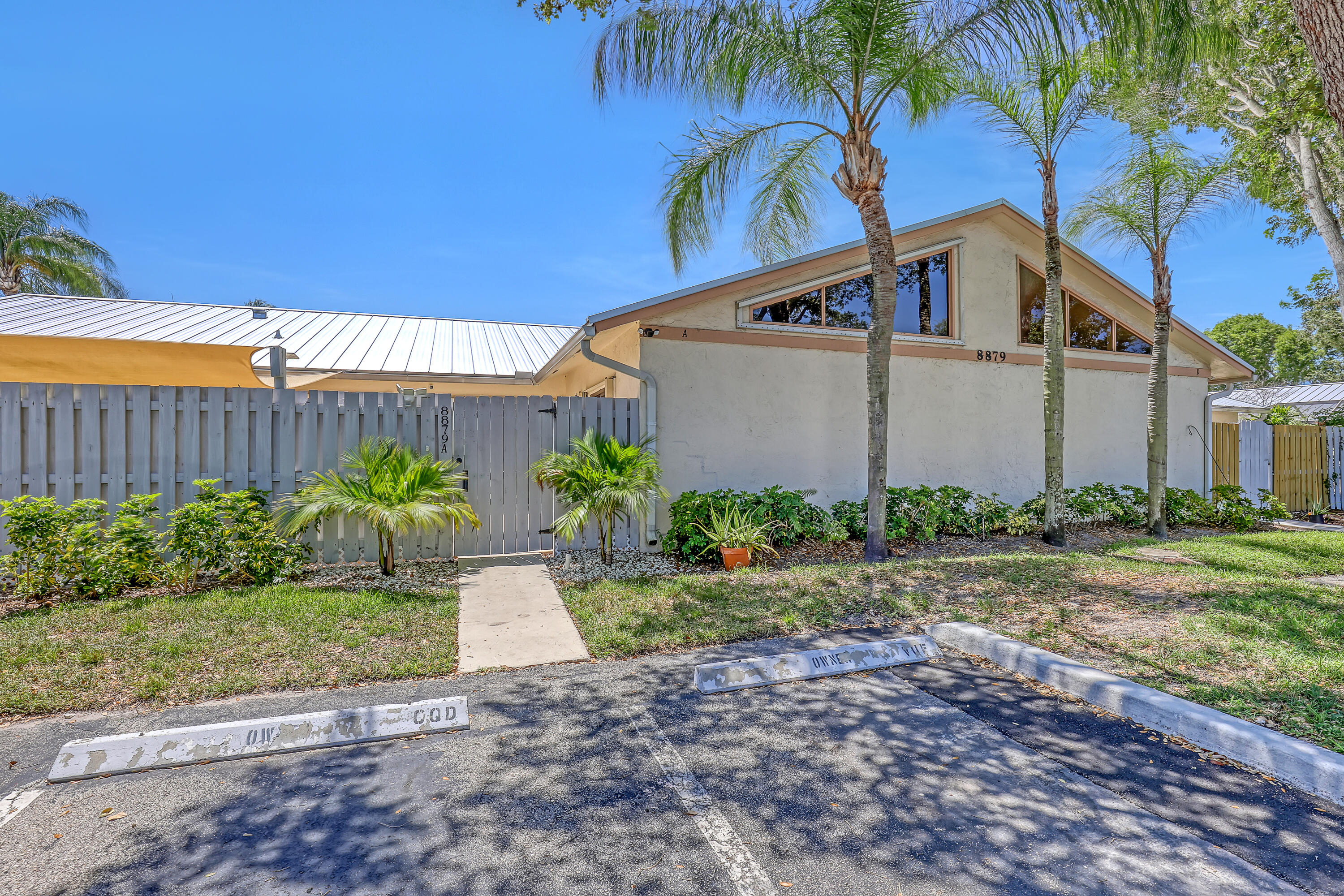 8879 Thumbwood Circle A