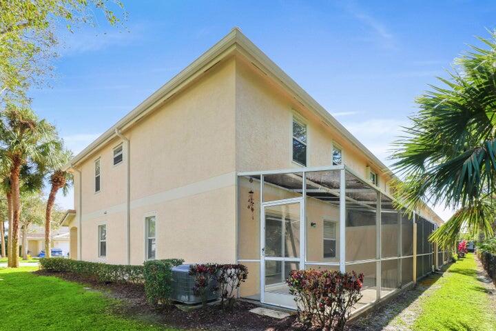 148 Fox Meadow Run