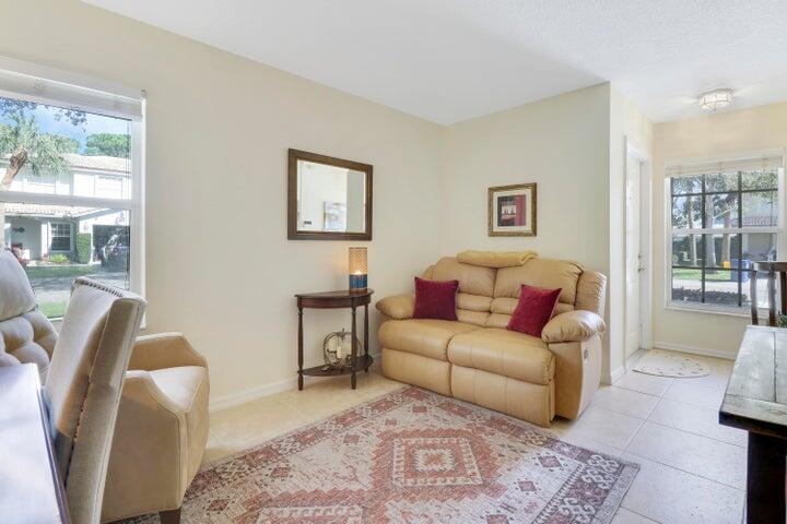 148 Fox Meadow Run