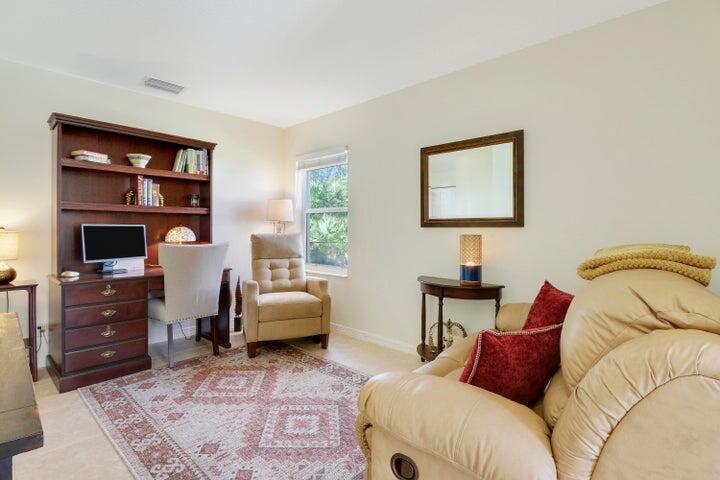 148 Fox Meadow Run