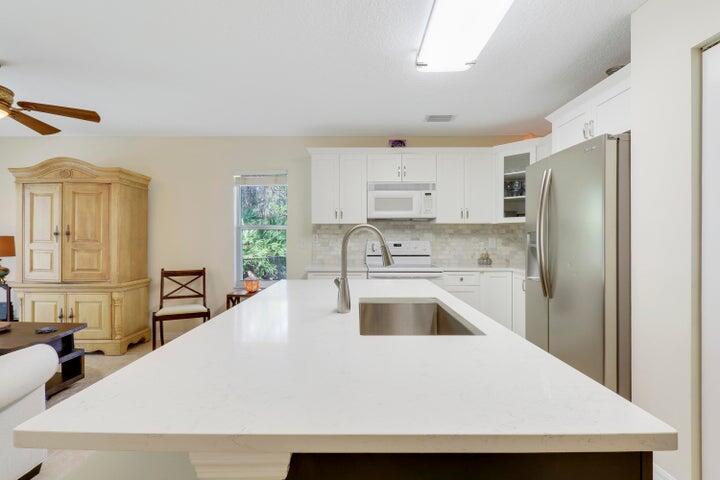 148 Fox Meadow Run