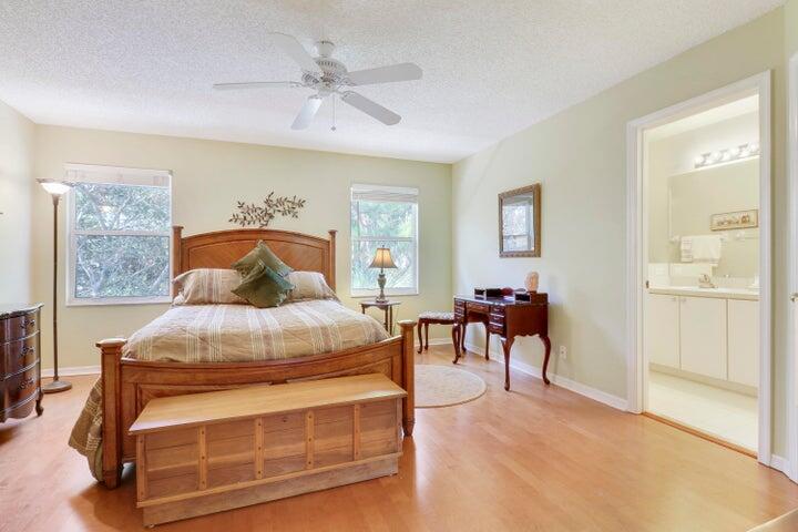 148 Fox Meadow Run