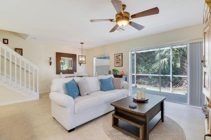 148 Fox Meadow Run
