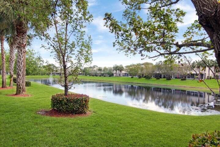 148 Fox Meadow Run