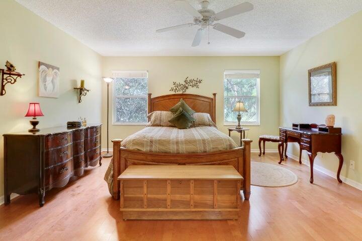 148 Fox Meadow Run