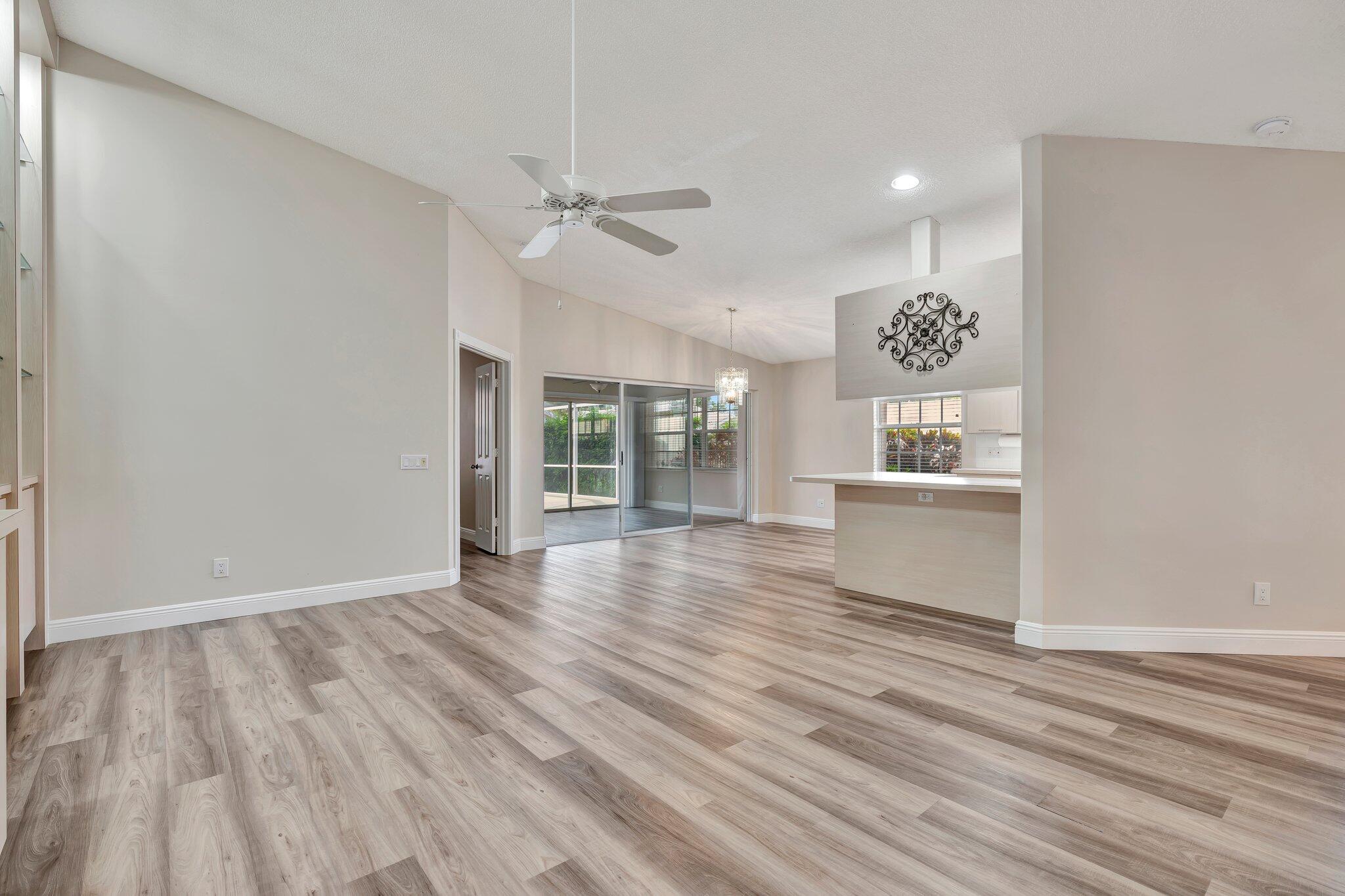 4414 Lacey Oak Drive