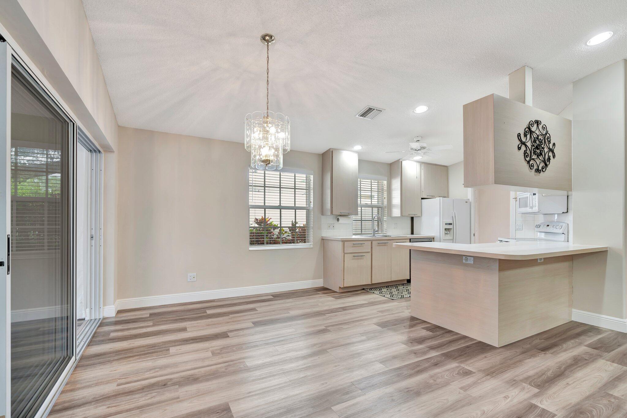 4414 Lacey Oak Drive