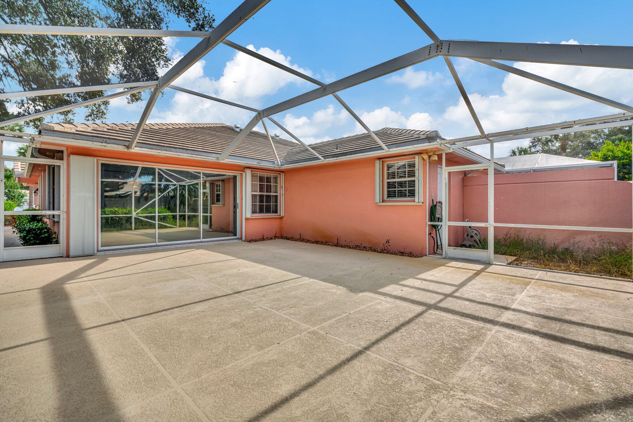 4414 Lacey Oak Drive