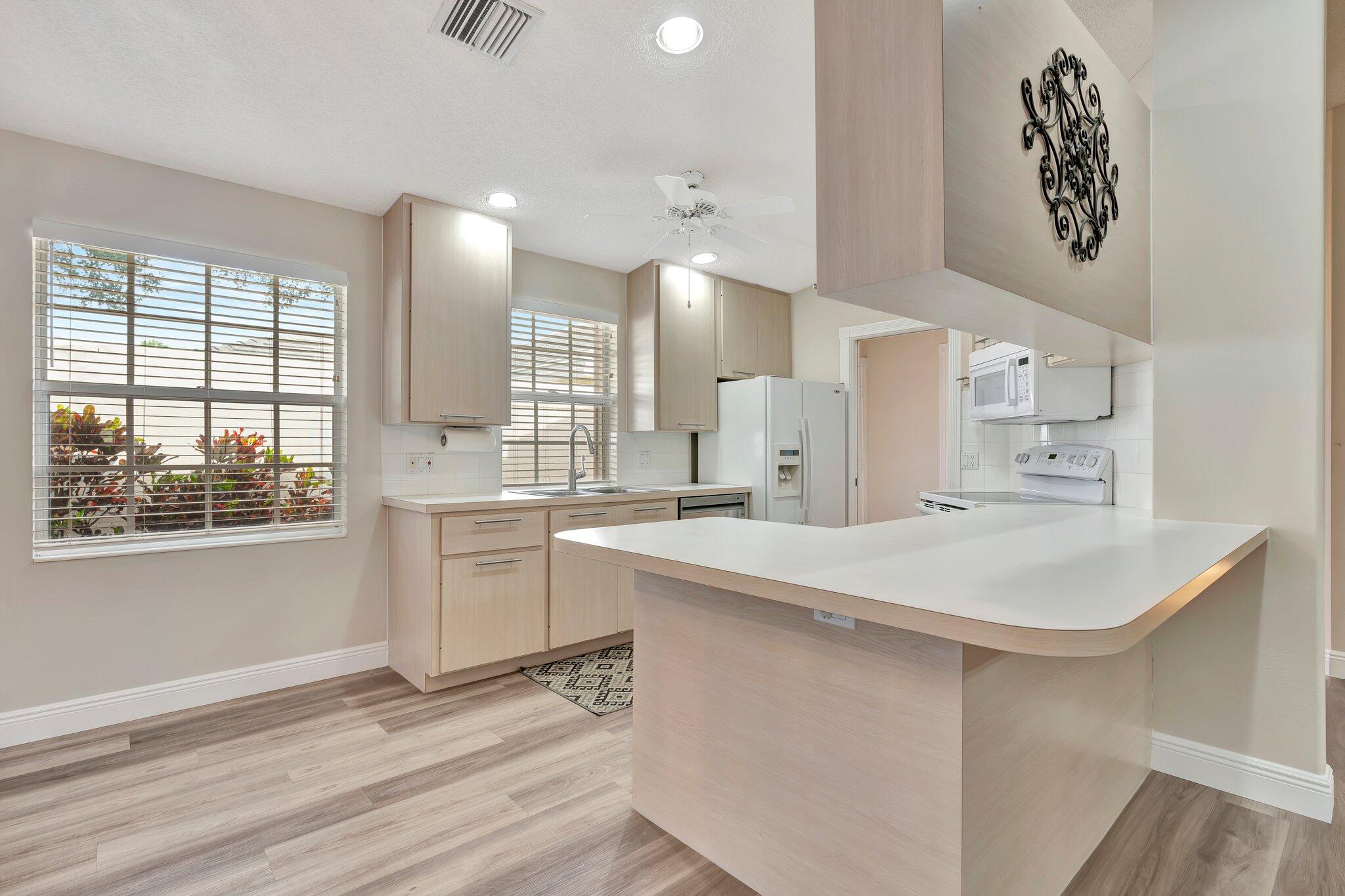 4414 Lacey Oak Drive