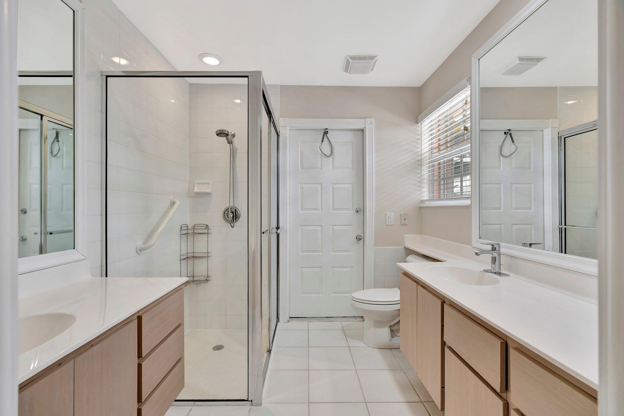 4414 Lacey Oak Drive