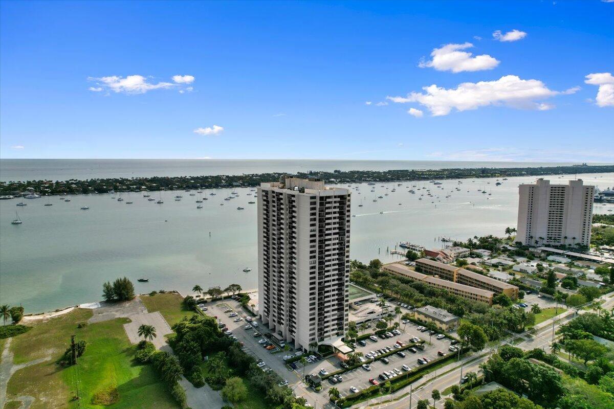 5600 N Flagler Drive 2408