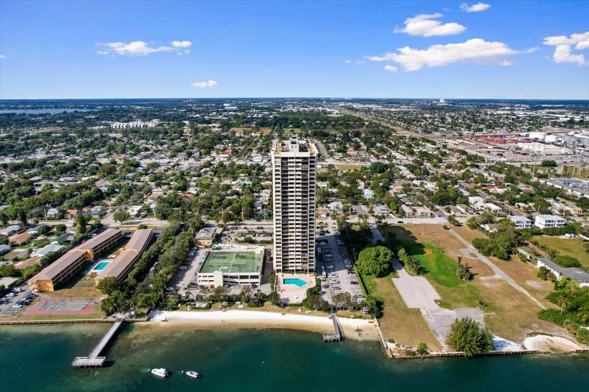 5600 N Flagler Drive 2408