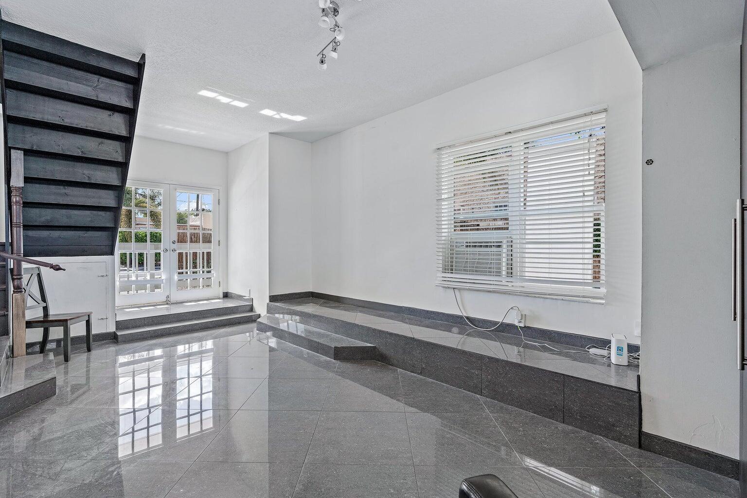 301 Central Boulevard