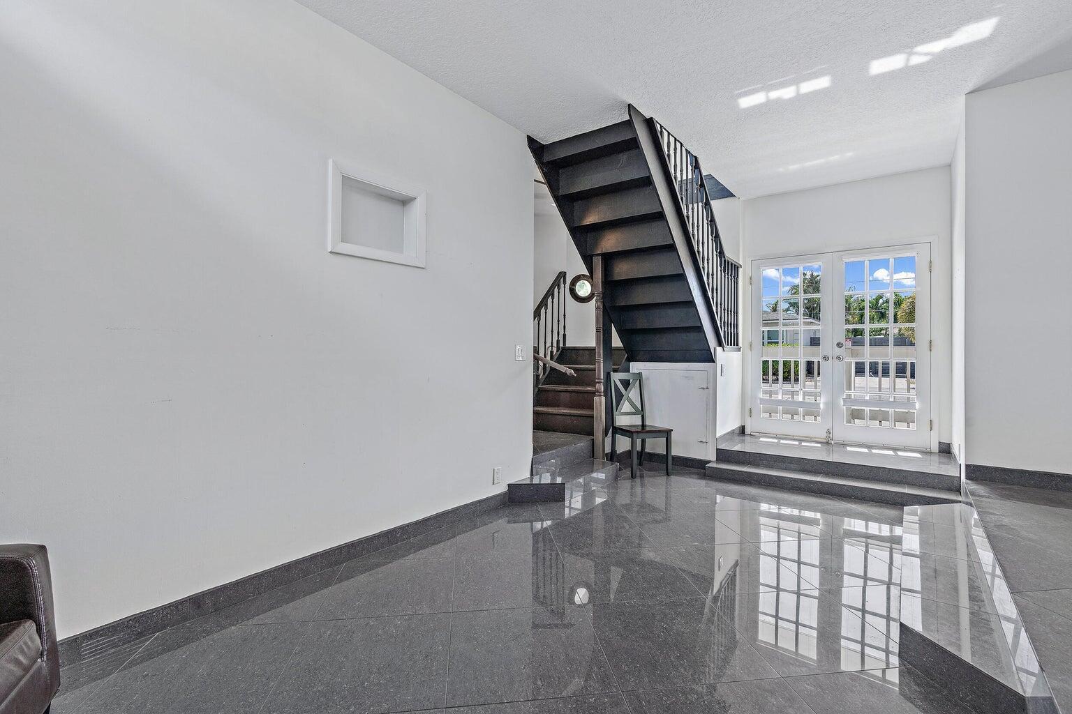 301 Central Boulevard