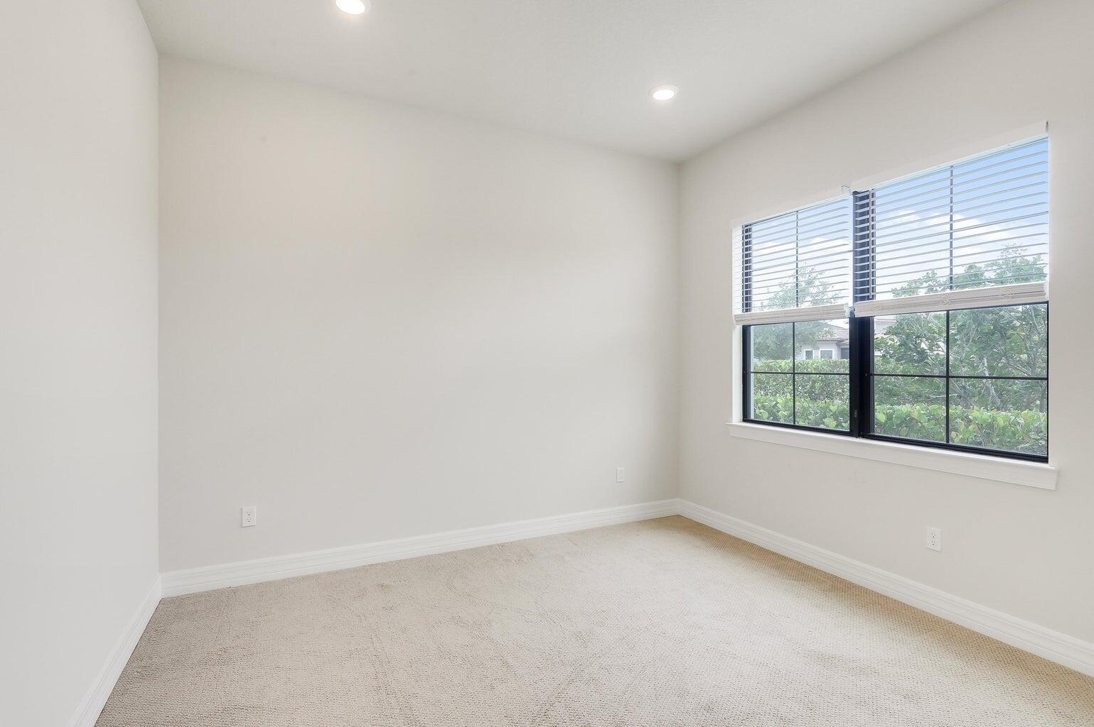 102 Indigo River Point