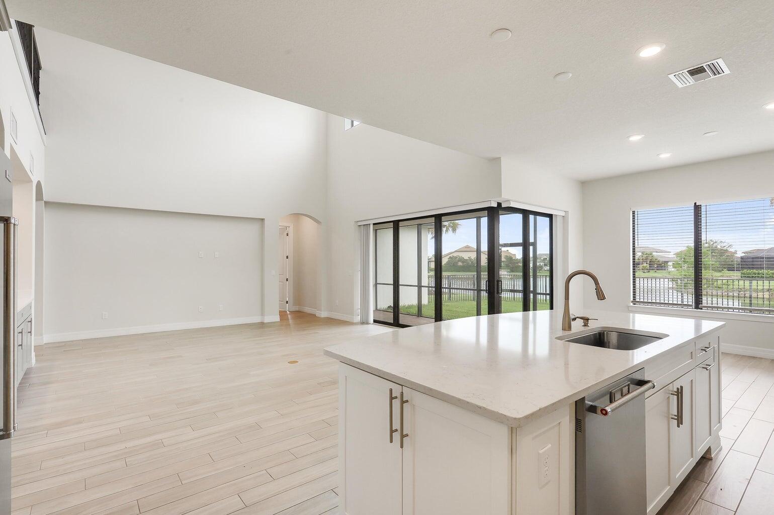 102 Indigo River Point