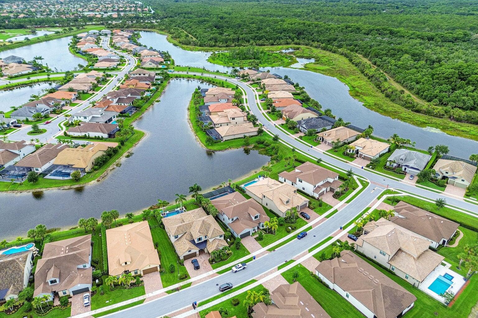 102 Indigo River Point