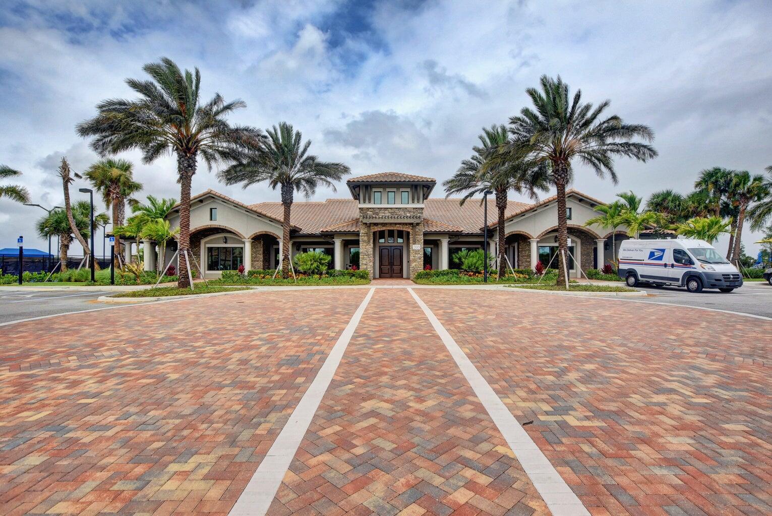 102 Indigo River Point