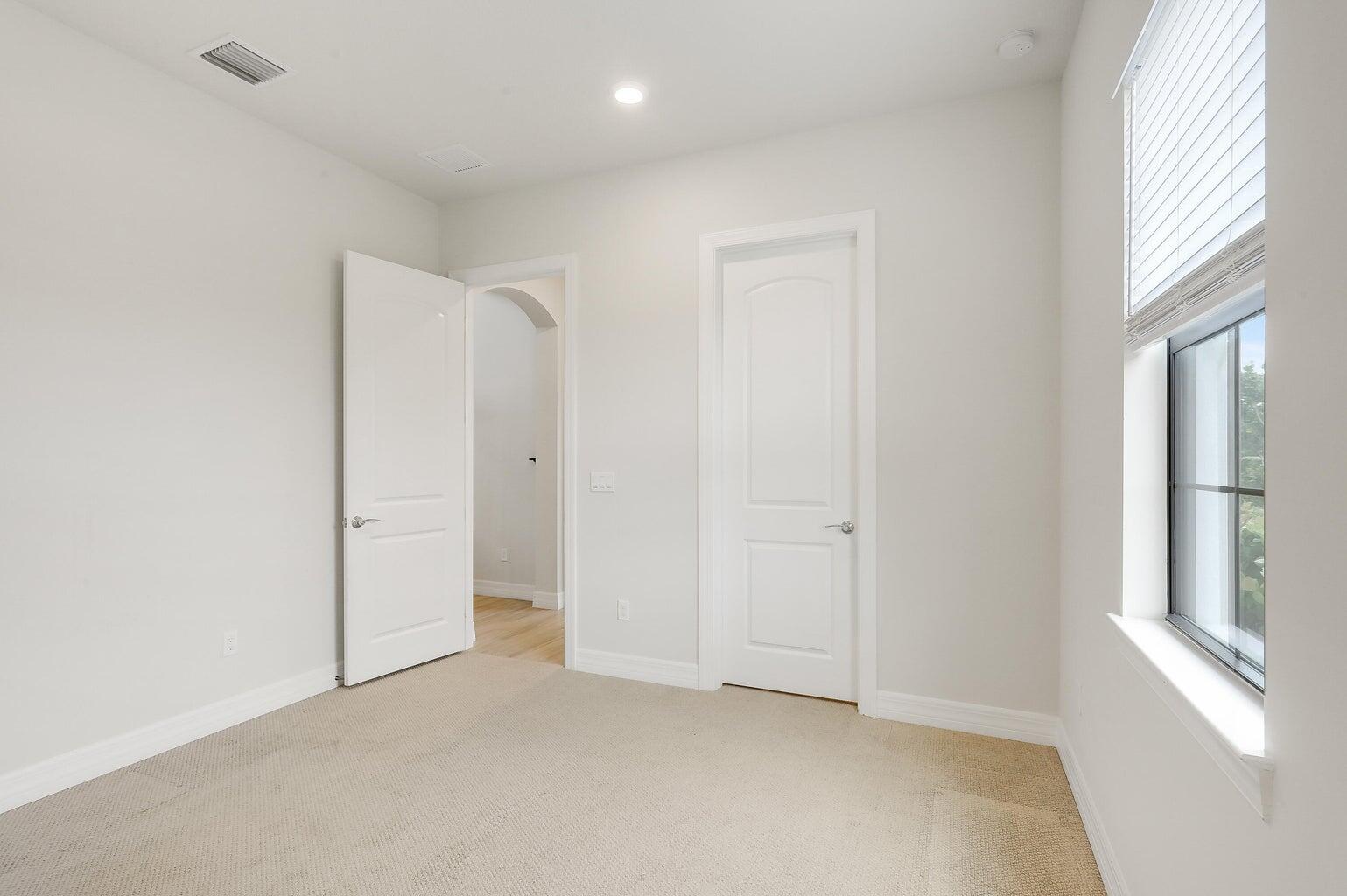 102 Indigo River Point