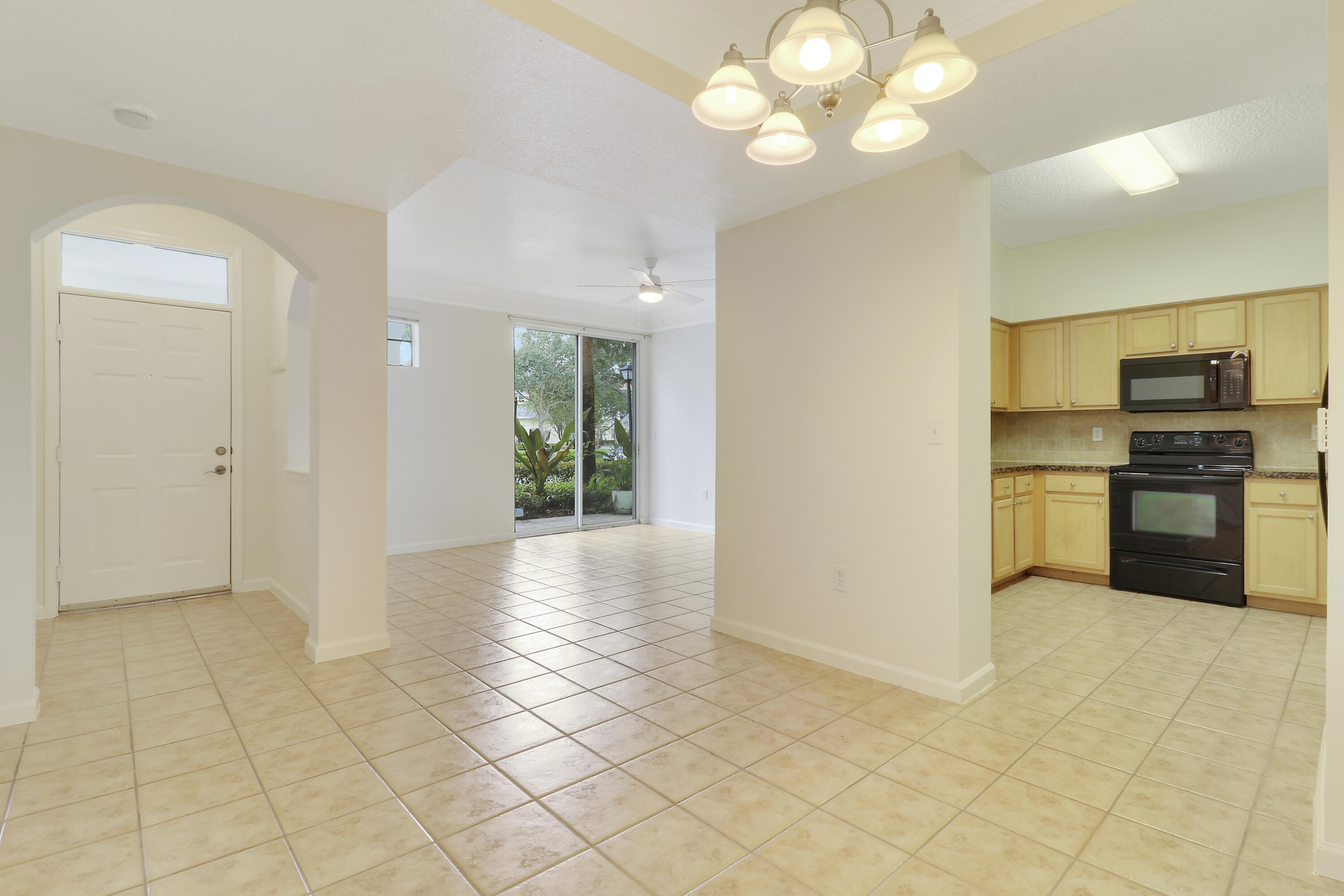 245 Murcia Drive 103