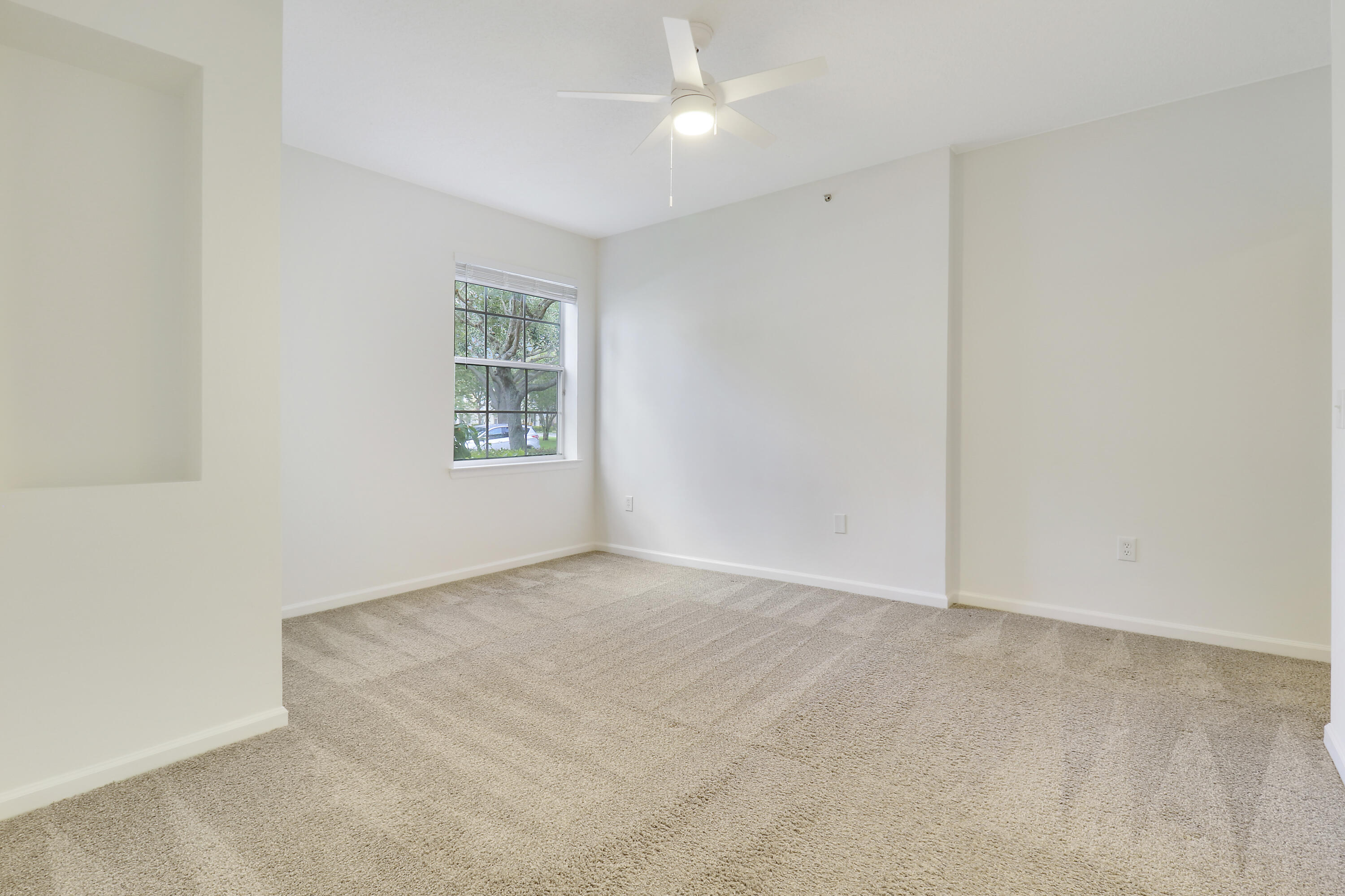 245 Murcia Drive 103