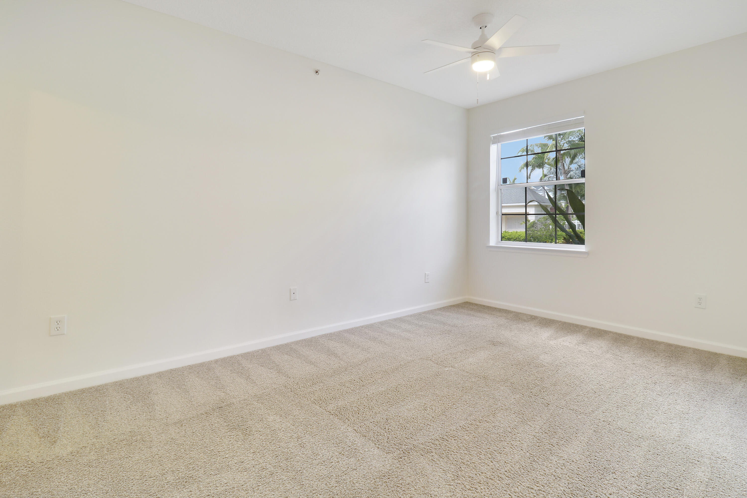 245 Murcia Drive 103