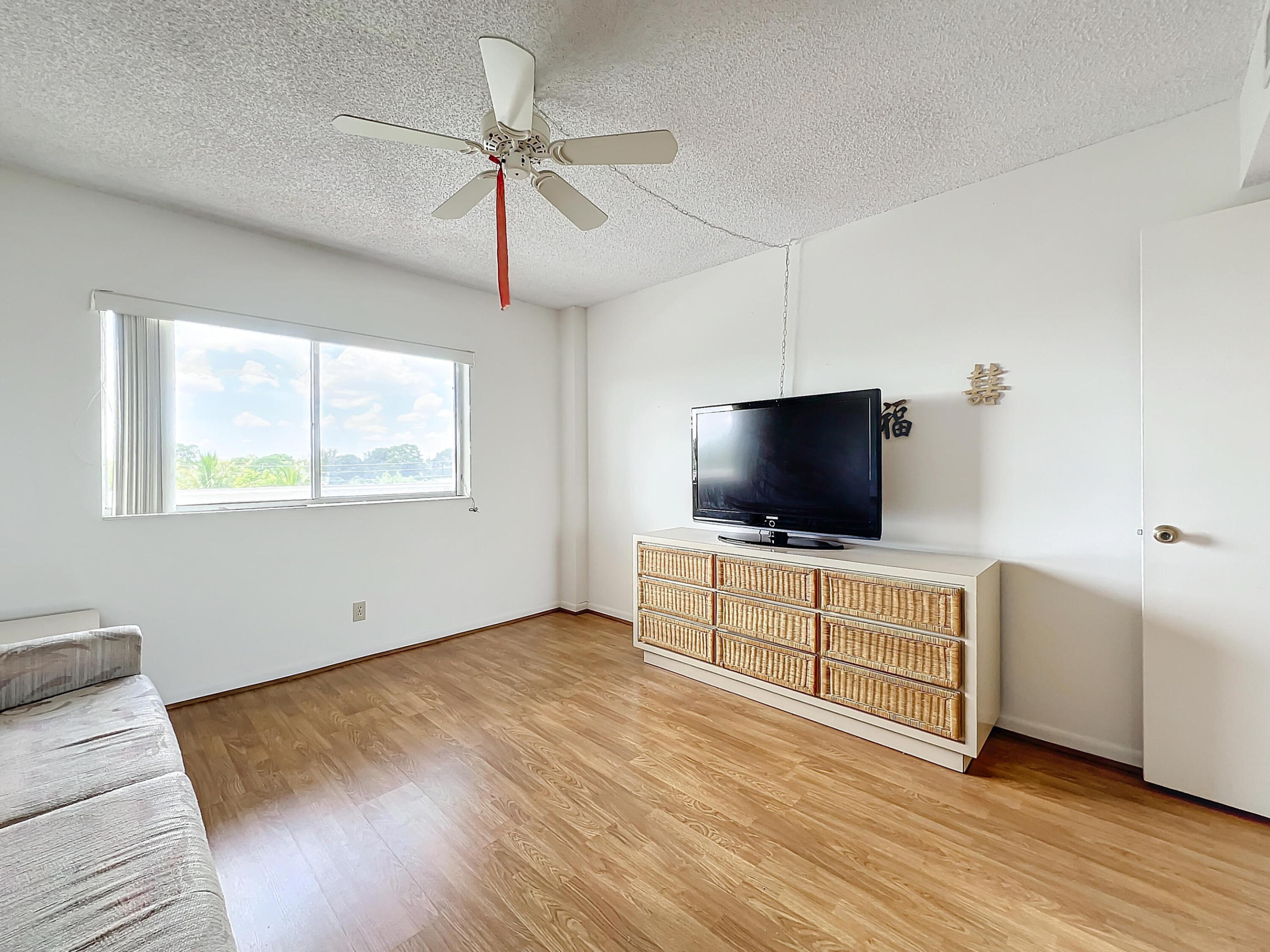 3326 Arcara Way 406