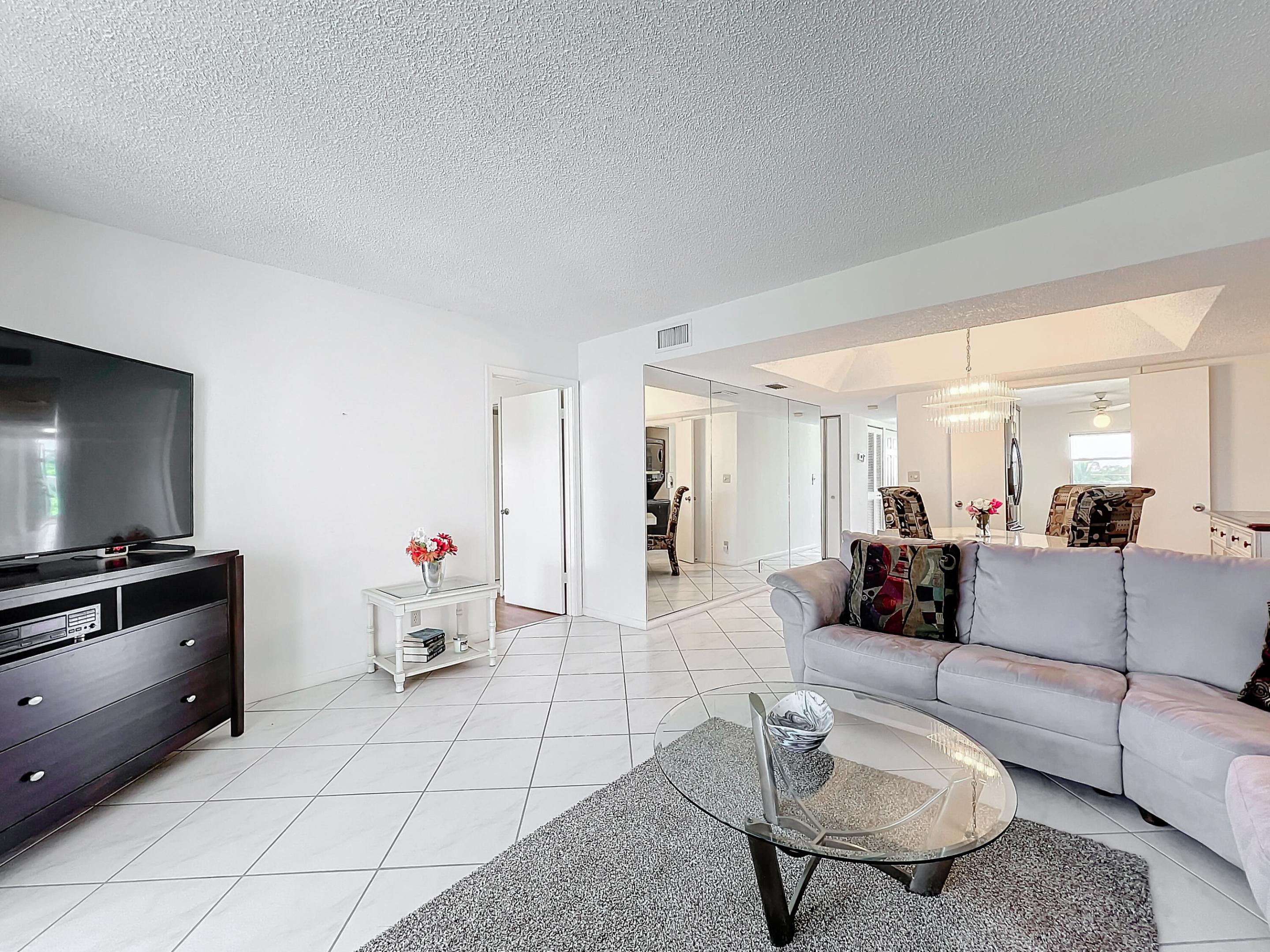 3326 Arcara Way 406