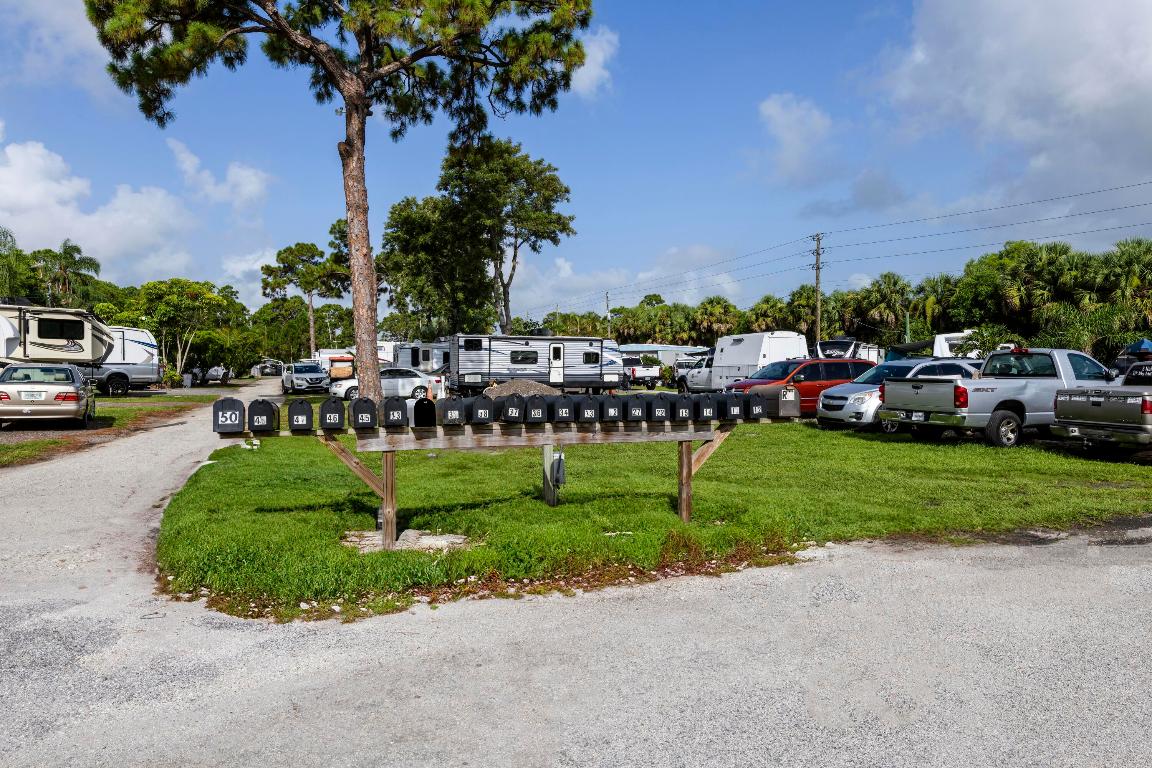 7770 SE Federal Hwy Highway