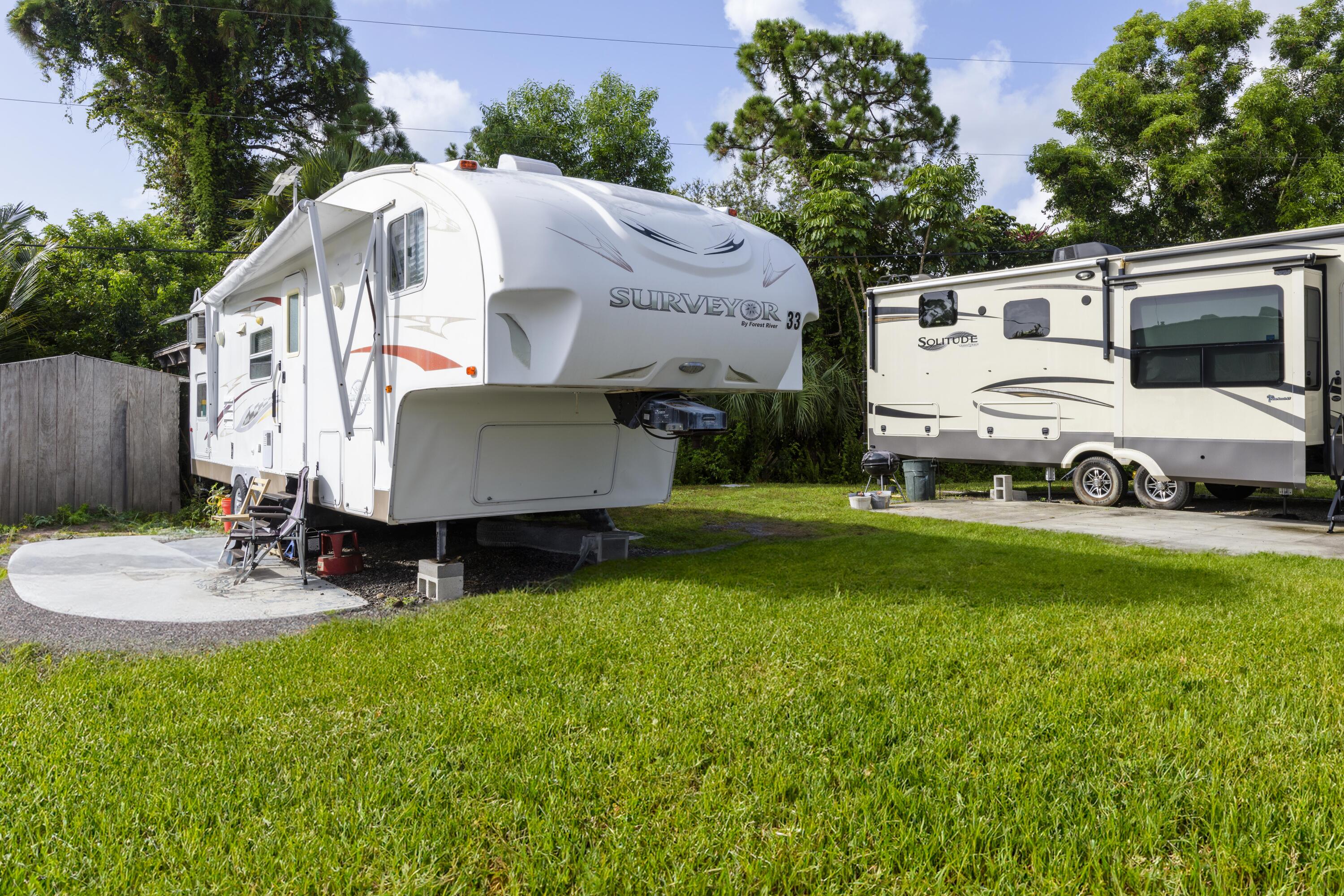 7770 SE Federal Hwy Highway