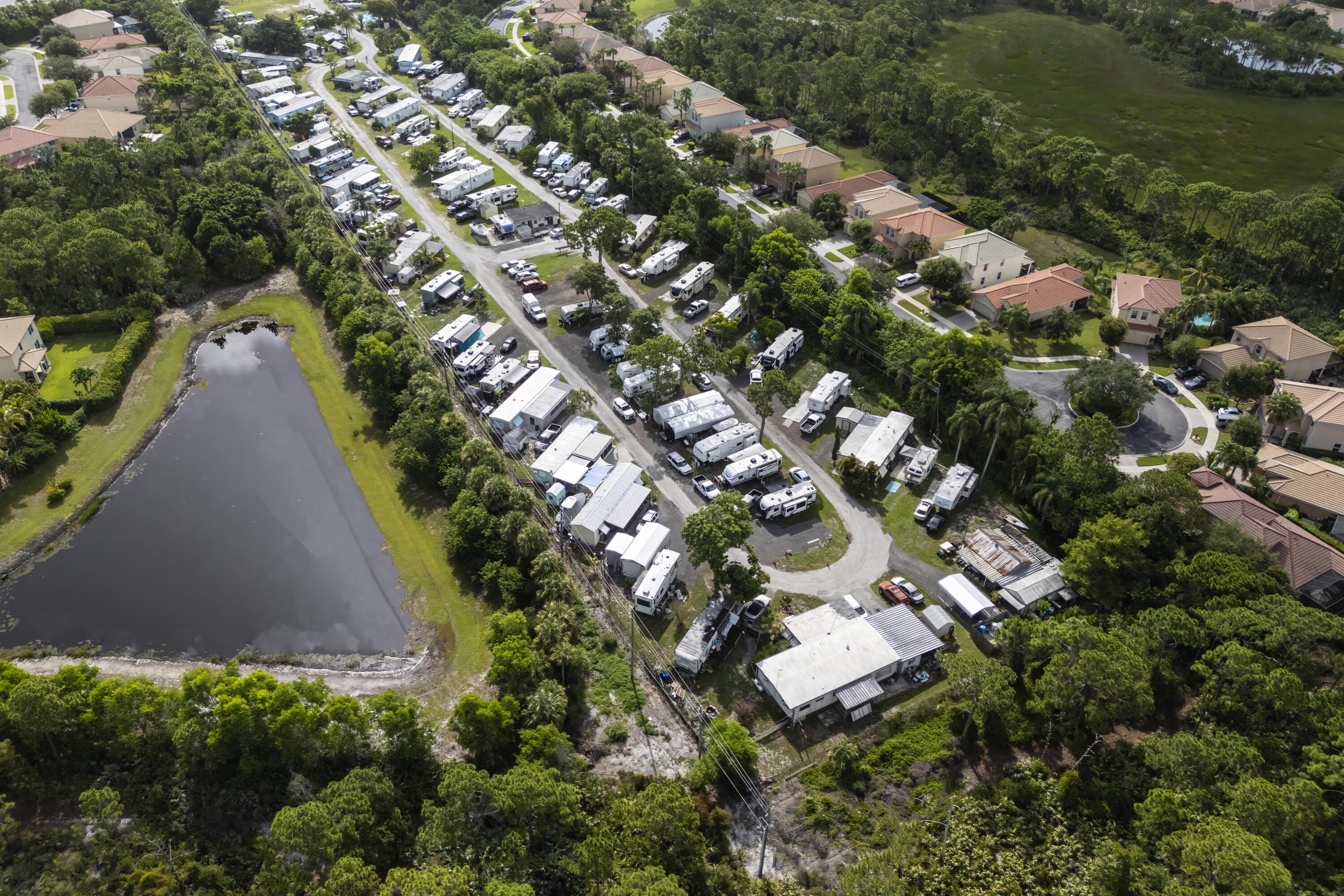 7770 SE Federal Hwy Highway