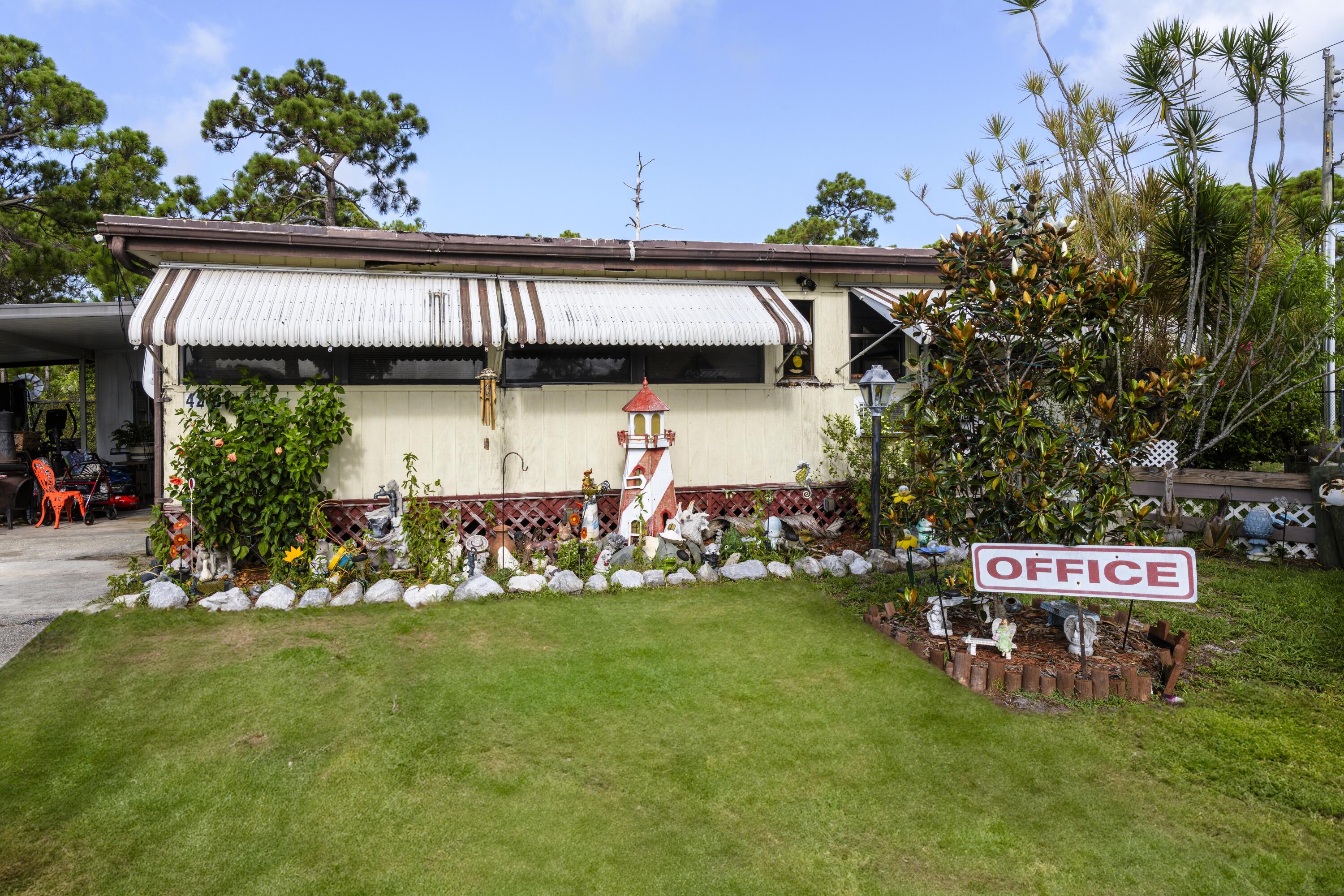 7770 SE Federal Hwy Highway